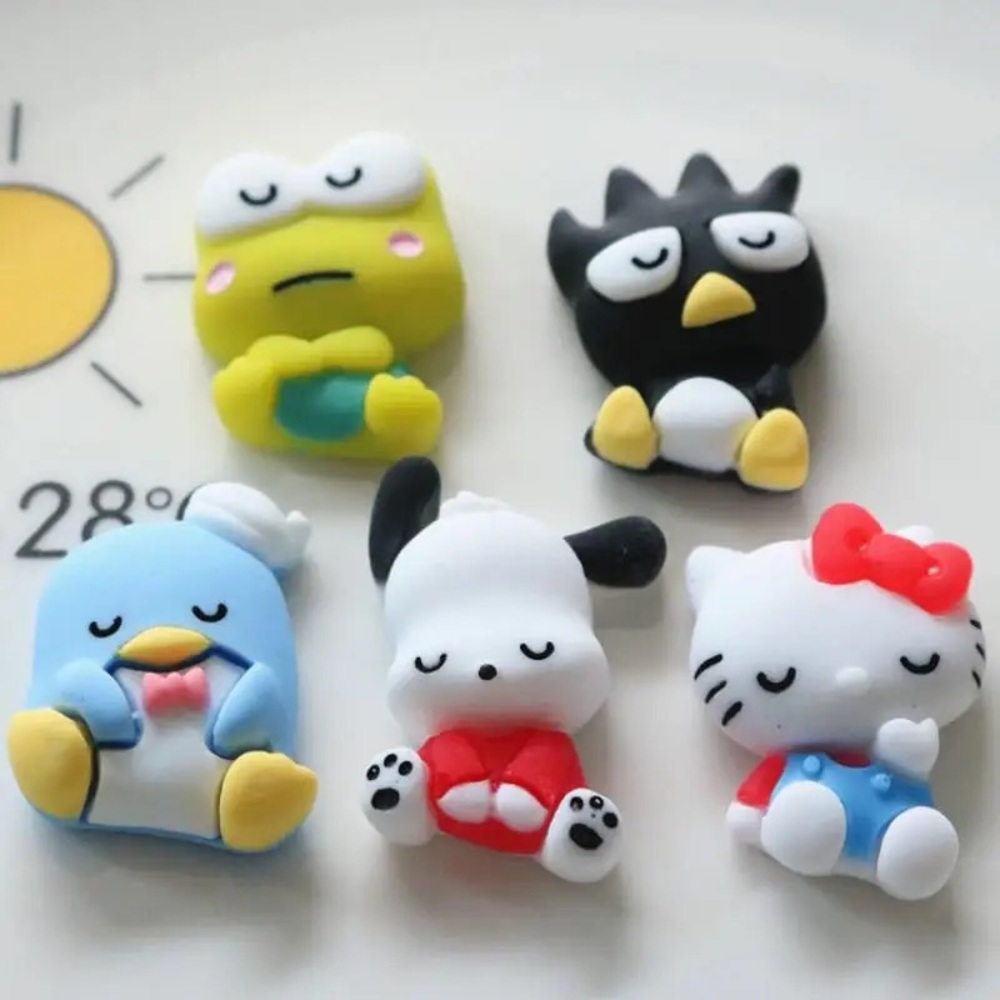 Sleeping Sanrio 😴💤 - Picture 4 of 6